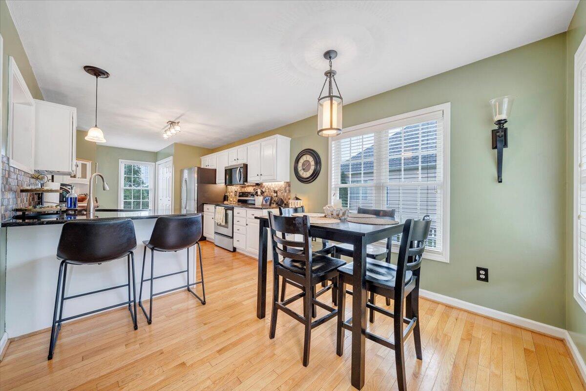 633 Castleridge Rd, Vinton, Virginia image 20