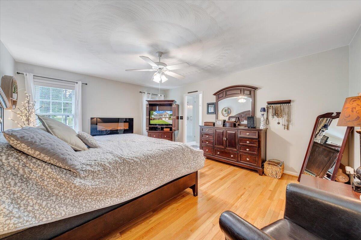633 Castleridge Rd, Vinton, Virginia image 31