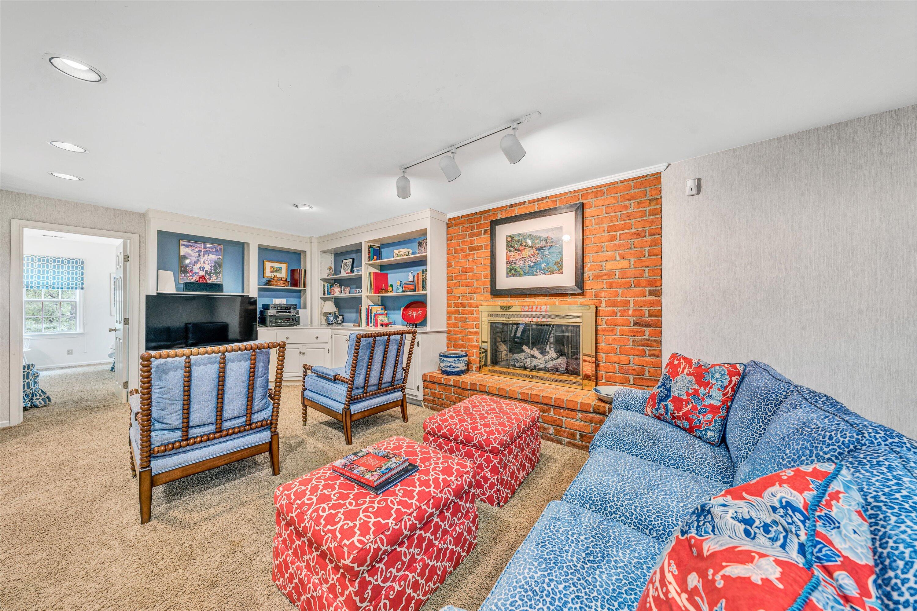 835 Wildwood Rd, Roanoke, Virginia image 32