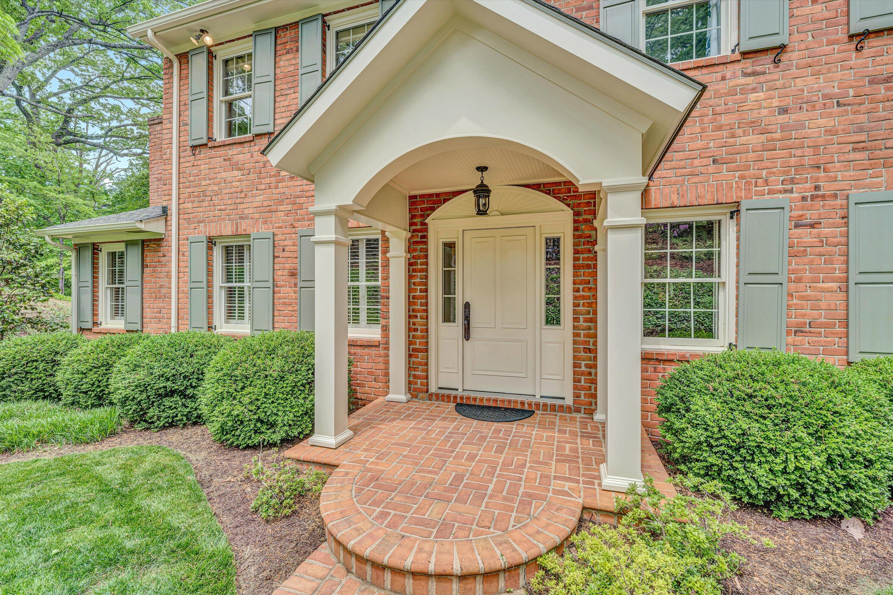 835 Wildwood Rd, Roanoke, Virginia image 3