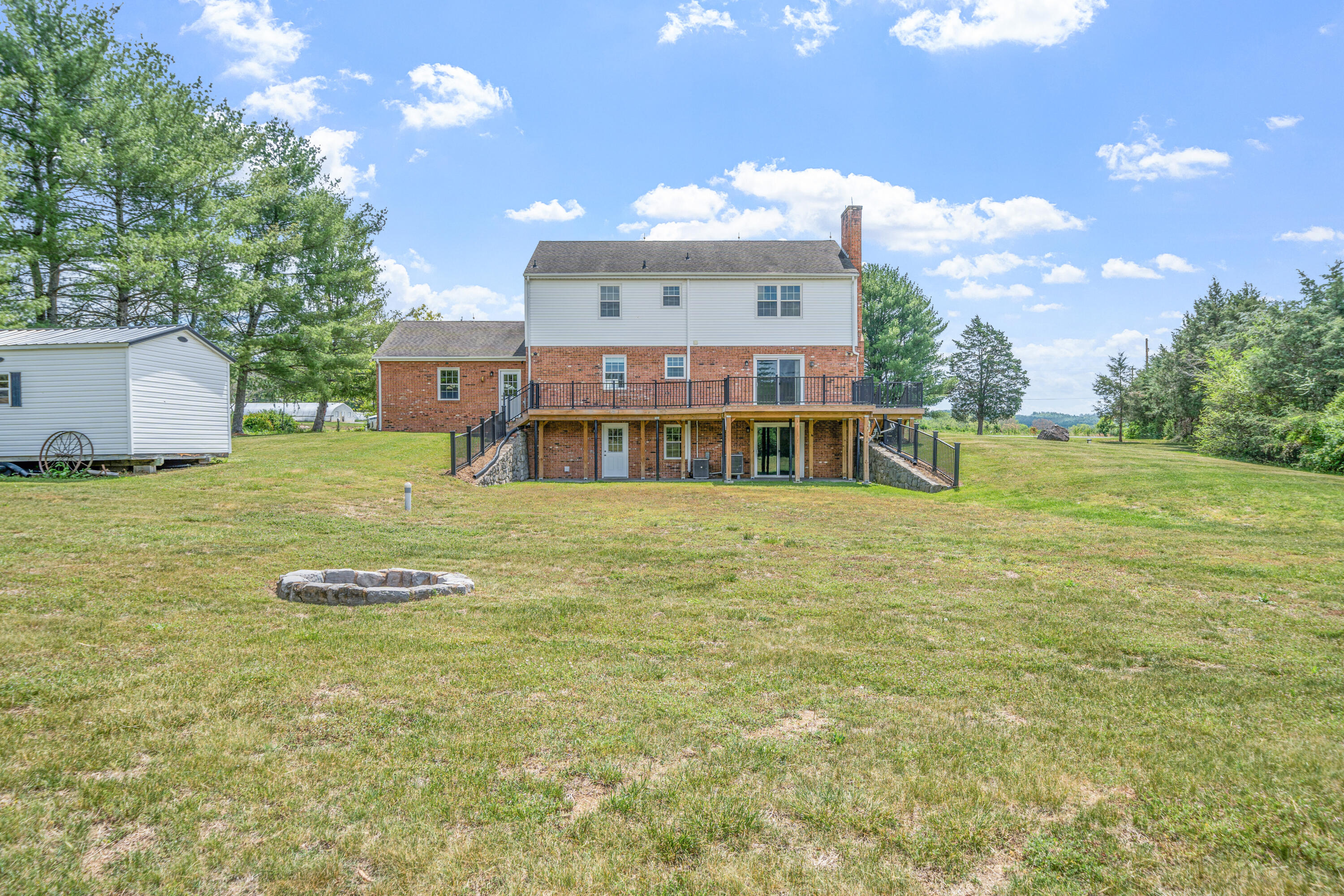 3919 Botetourt Rd, Fincastle, Virginia image 2