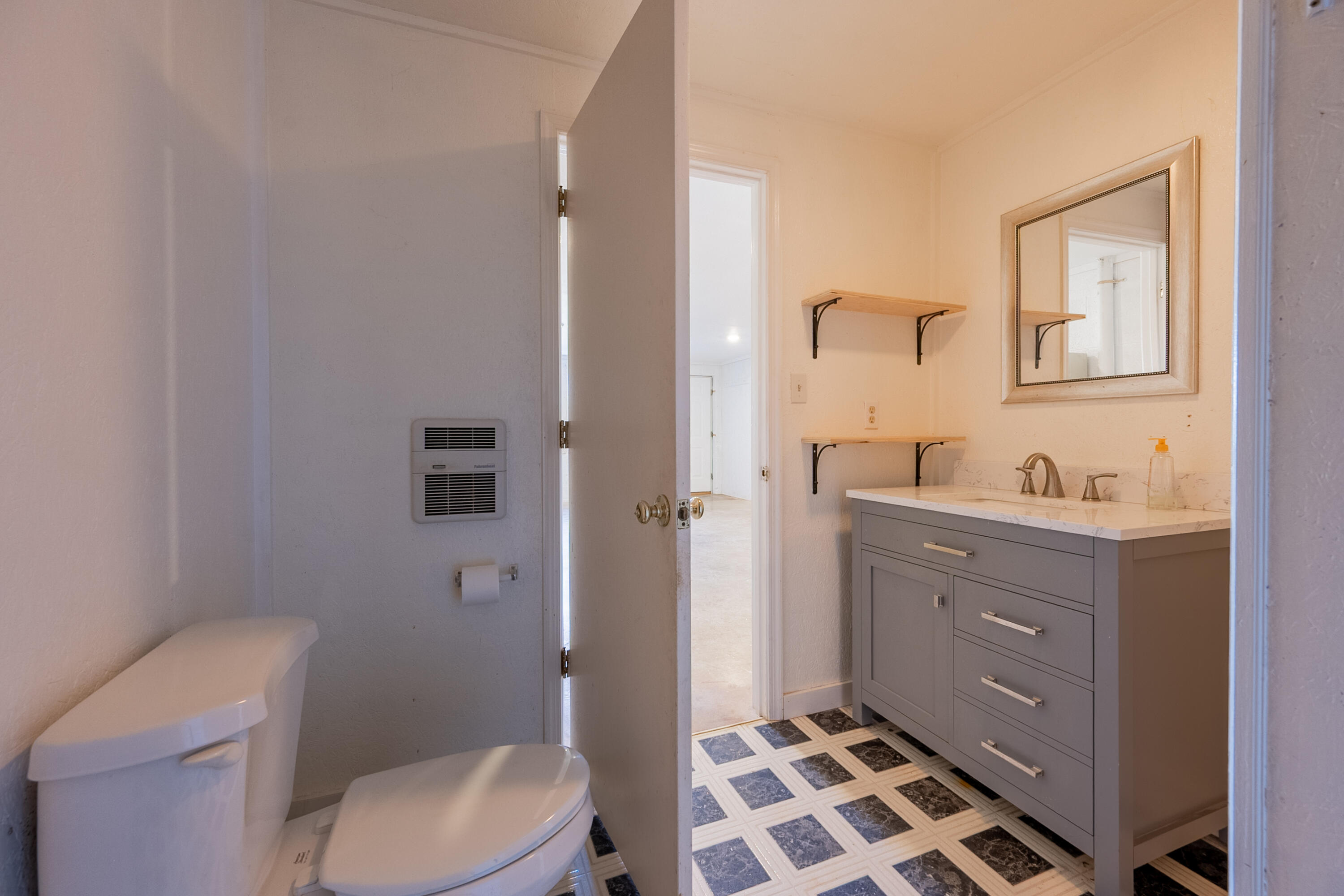 2448 Kyle Weeks Rd, Willis, Virginia image 45