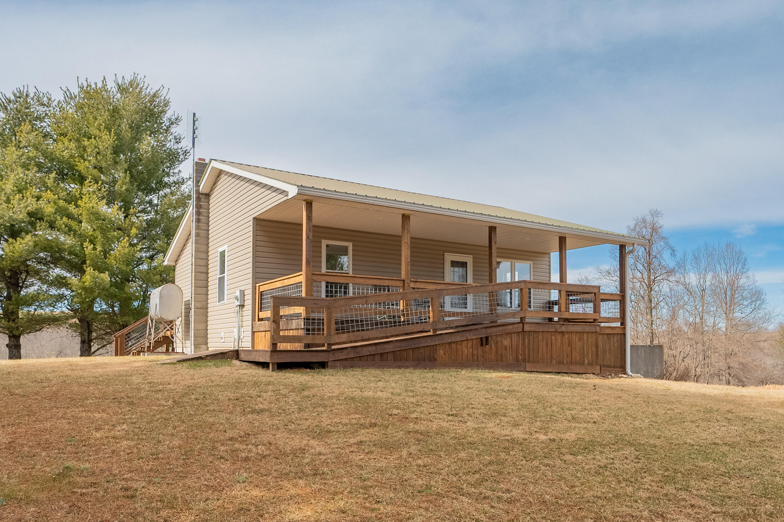 2448 Kyle Weeks Rd, Willis, Virginia image 1