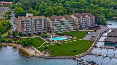 Apartment For Sale - 1245 Graves Harbor Trl #244<br/> Huddleston, VA 24104