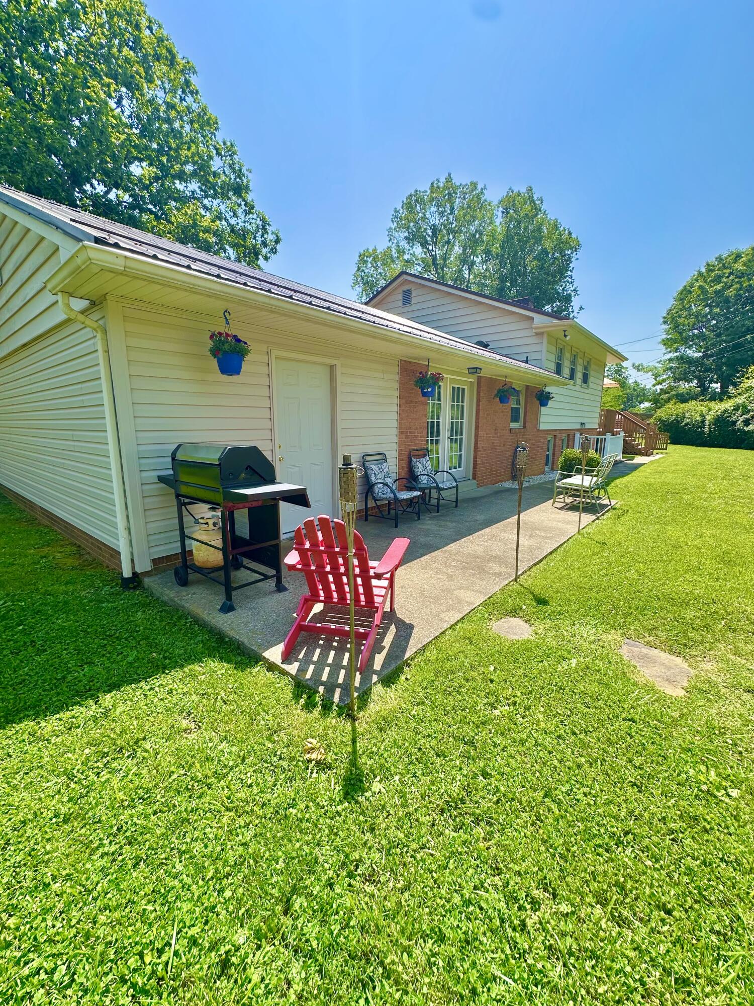 104 Wintergreen Ave, Clifton Forge, Virginia image 41