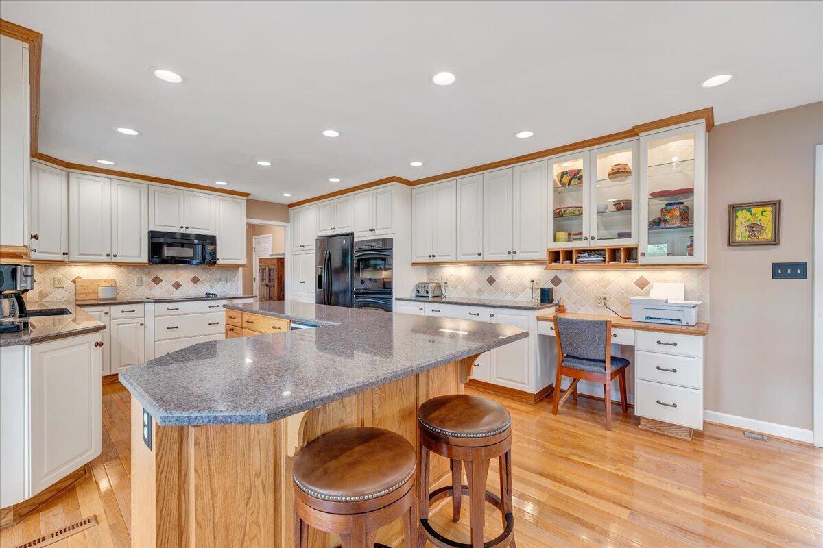 5319 Mcvitty Rd, Roanoke, Virginia image 29