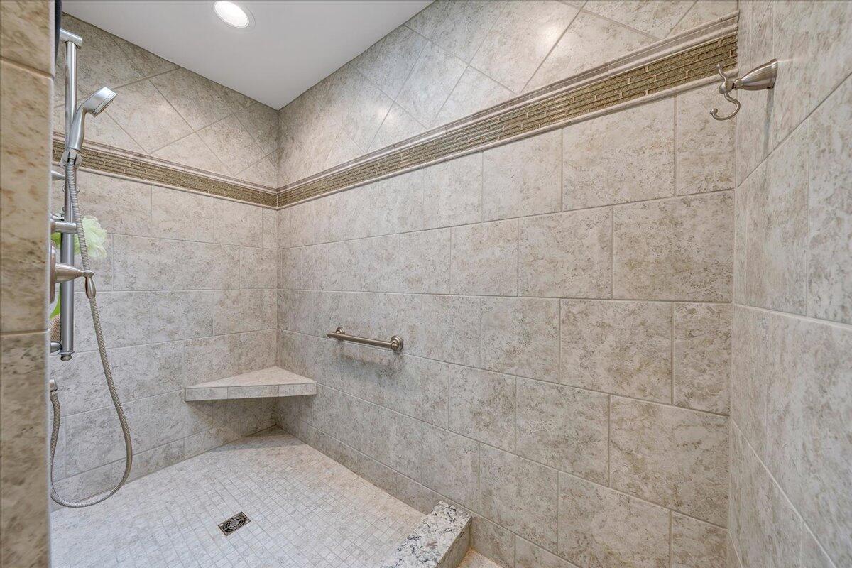 5319 Mcvitty Rd, Roanoke, Virginia image 37