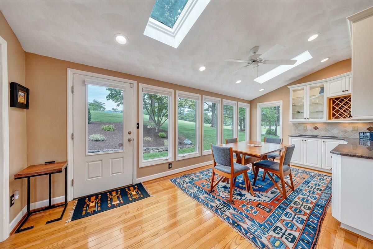 5319 Mcvitty Rd, Roanoke, Virginia image 32