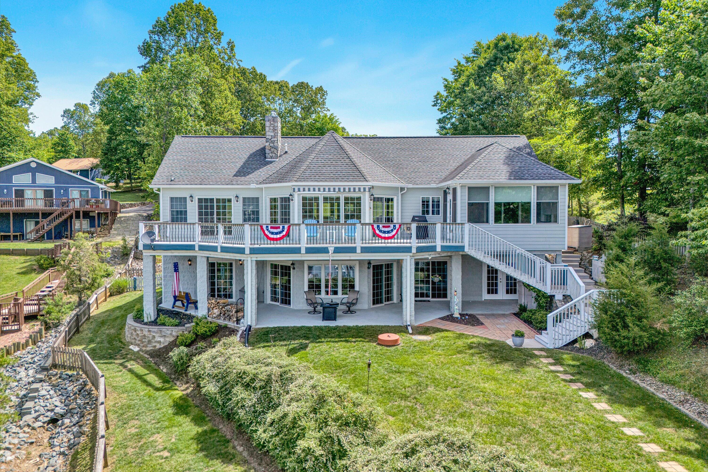 168 Sandy Point Ct, Union Hall, Virginia image 2