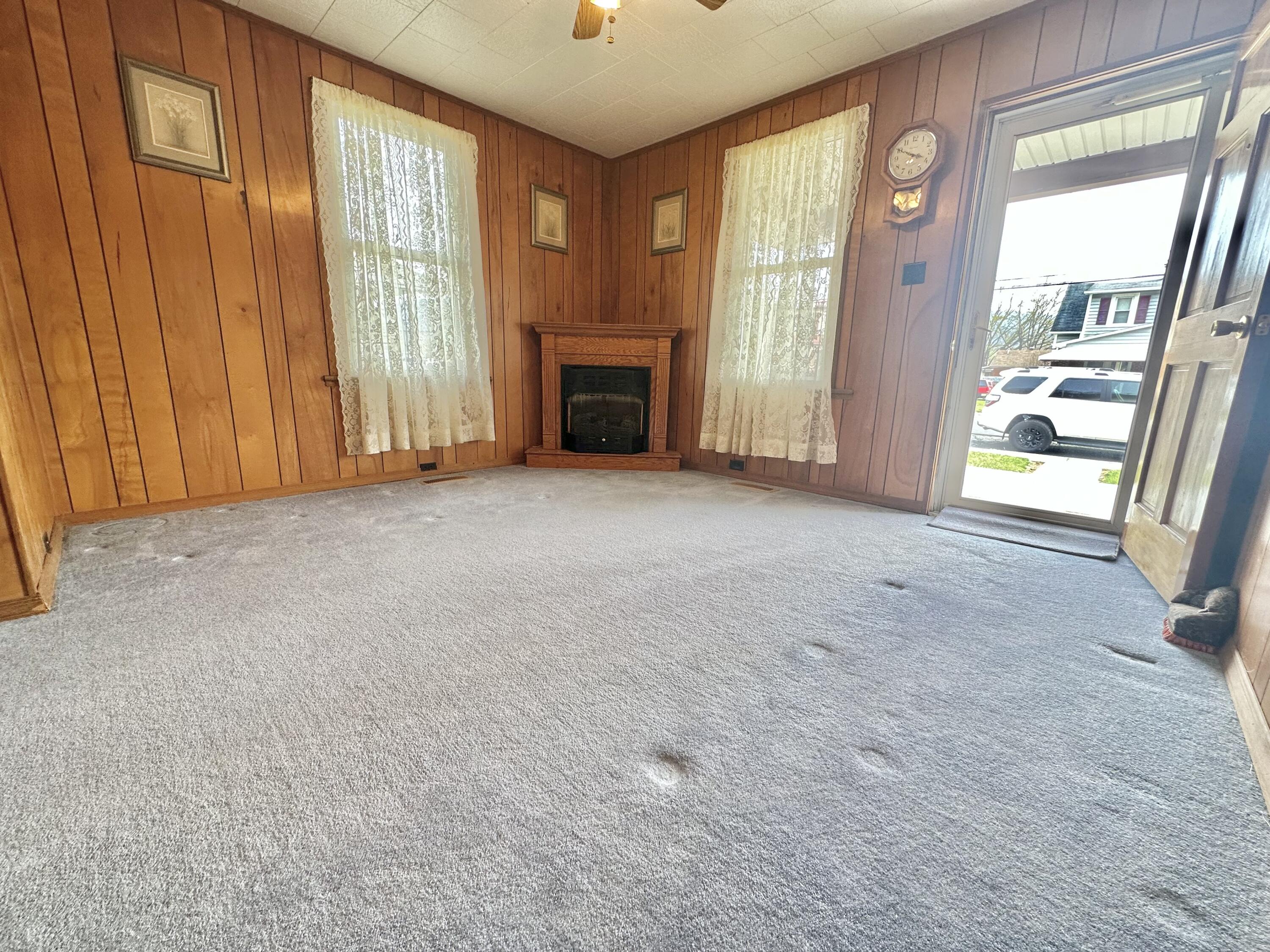1240 W Jackson St, Covington, Virginia image 14