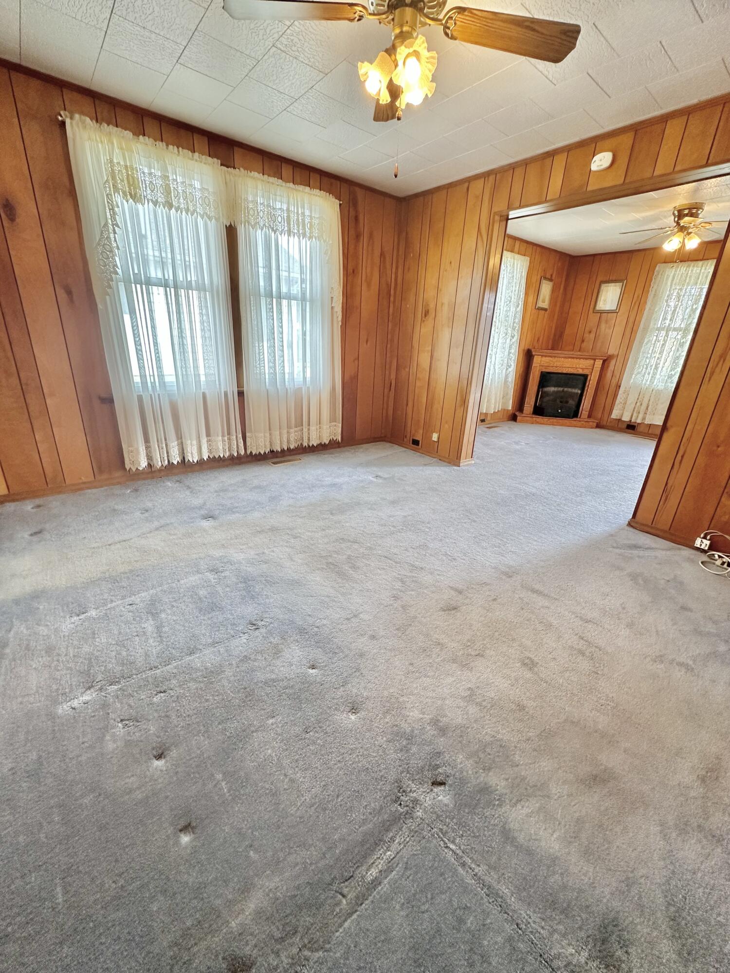 1240 W Jackson St, Covington, Virginia image 17