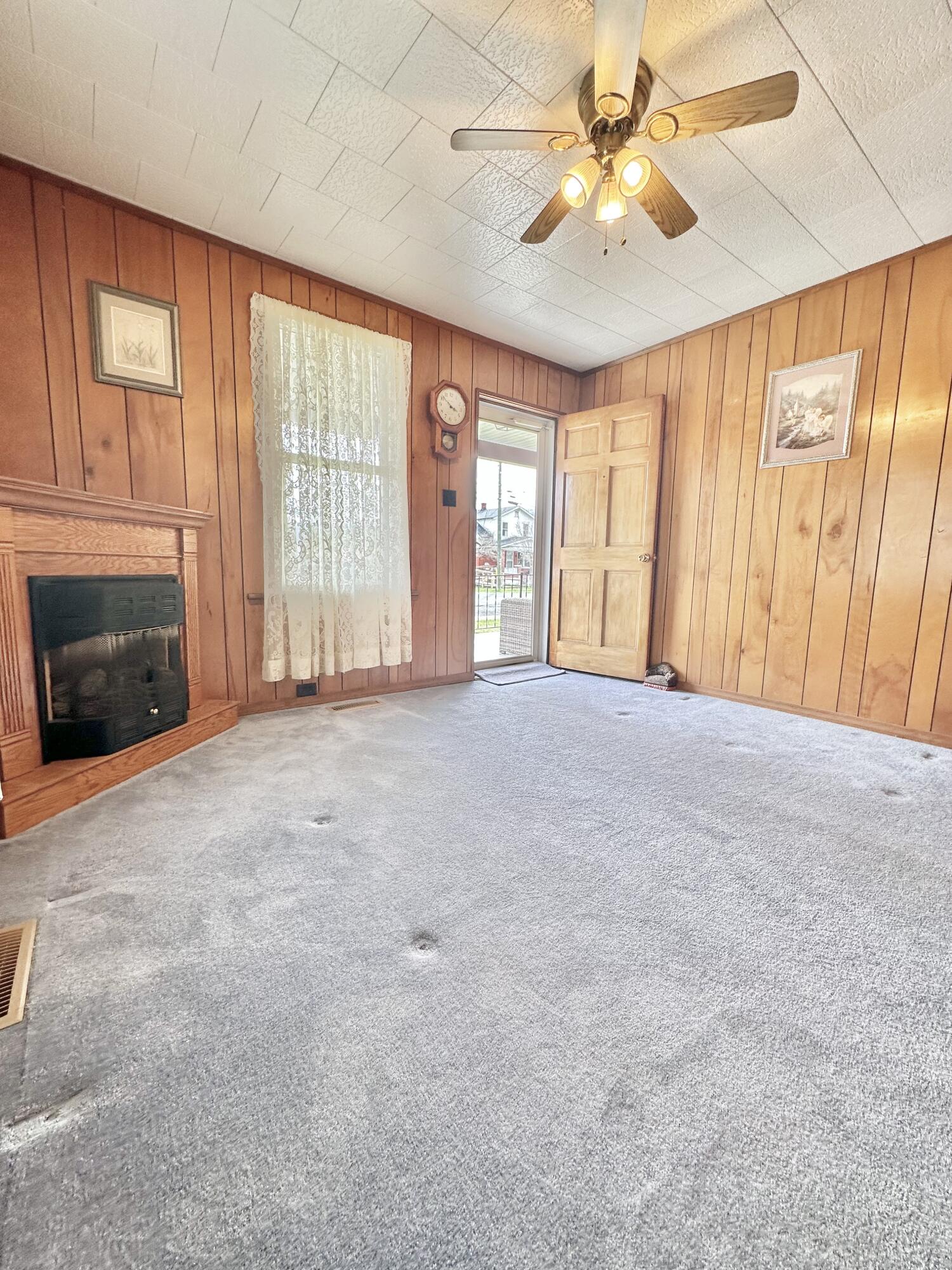 1240 W Jackson St, Covington, Virginia image 15
