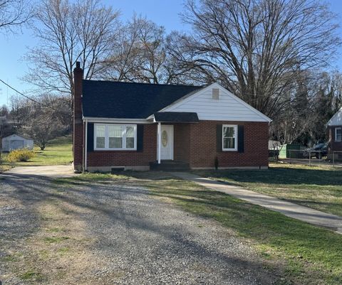 Homes For Sale - 509 Kessler Mill Rd #509<br/> Salem, VA 24153