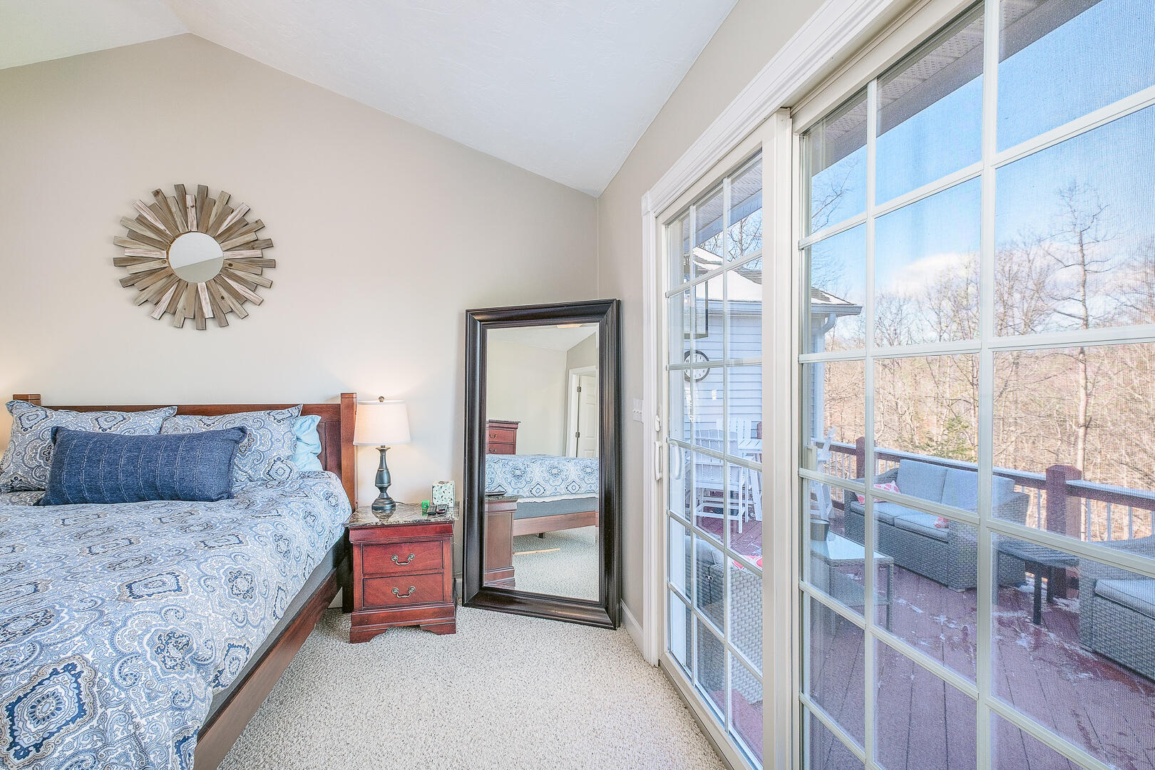 Moneta, Virginia, 24121, United States, 4 Bedrooms Bedrooms, ,4 BathroomsBathrooms,Residential,Active,2030954