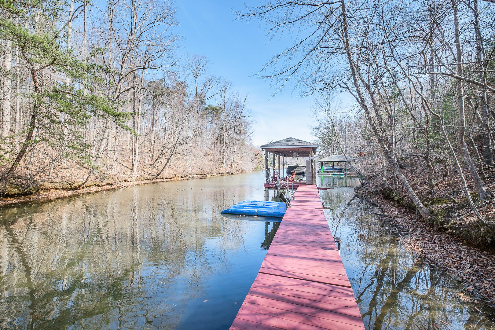 Moneta, Virginia, 24121, United States, 4 Bedrooms Bedrooms, ,4 BathroomsBathrooms,Residential,Active,2030954