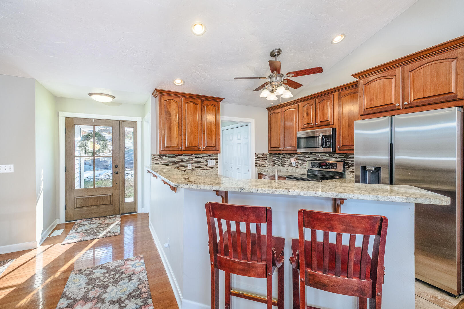 Moneta, Virginia, 24121, United States, 4 Bedrooms Bedrooms, ,4 BathroomsBathrooms,Residential,Active,2030954