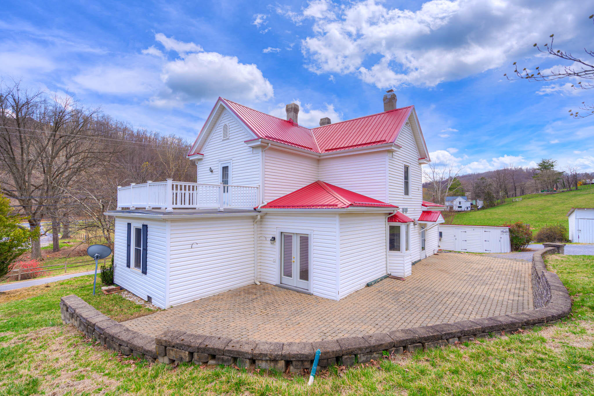 3708 Oldtown Rd, Shawsville, Virginia image 8