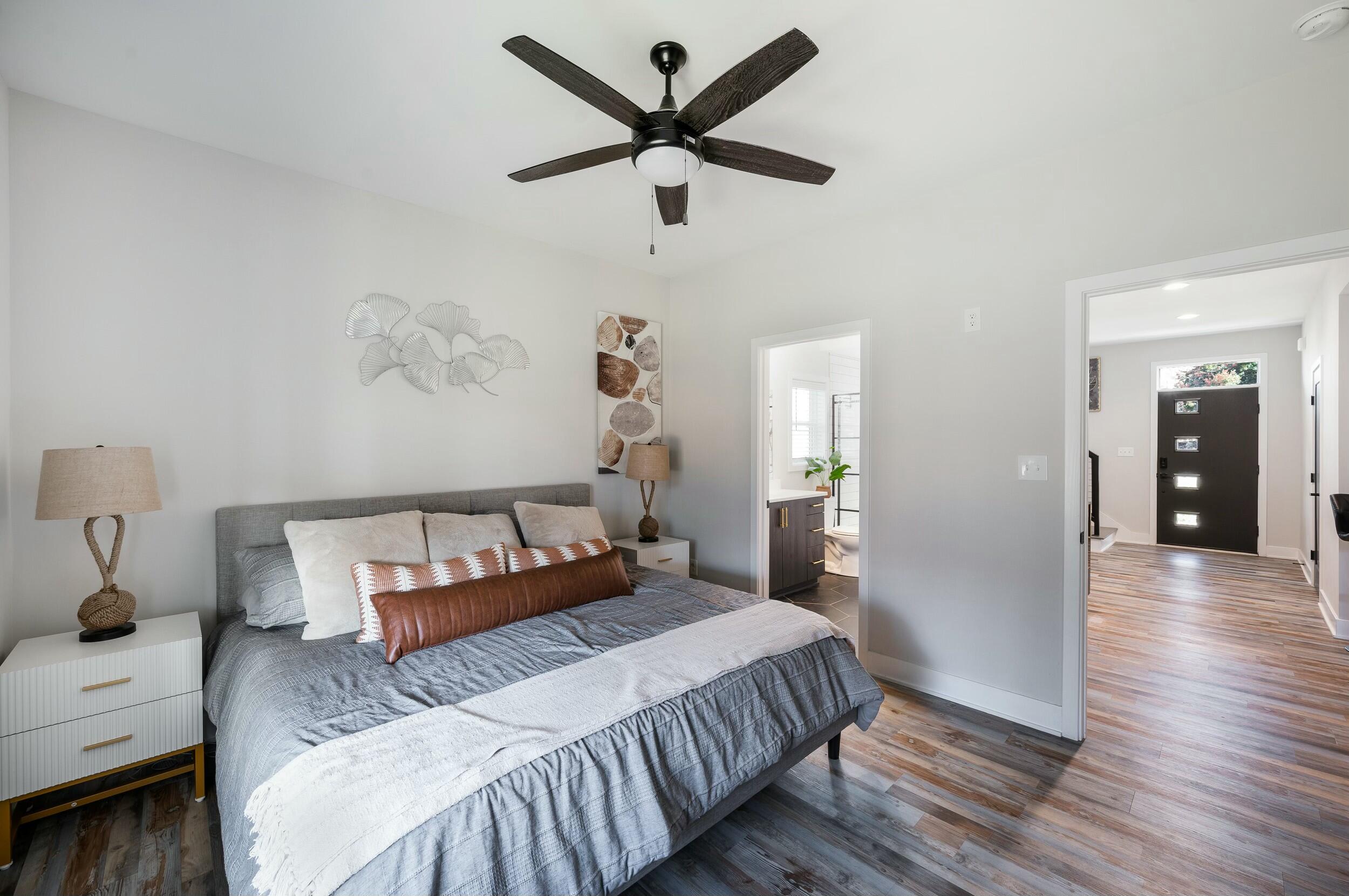 101 Retreat Ln, Huddleston, Virginia image 13