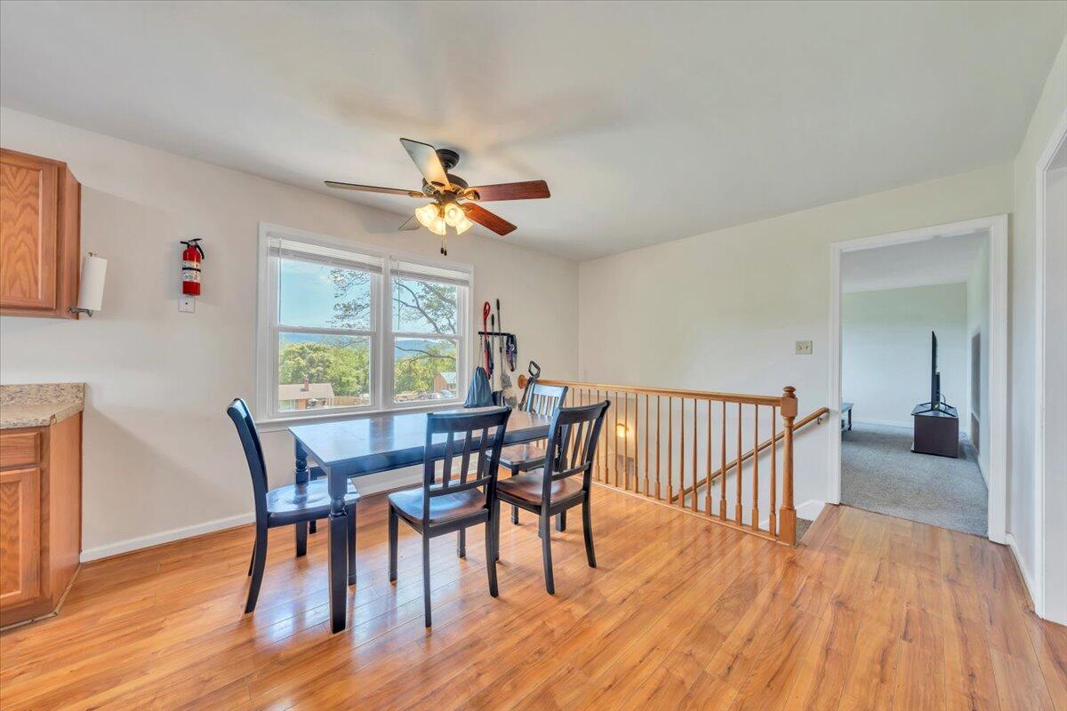 81 Ridgeview Cir, Roanoke, Virginia image 6