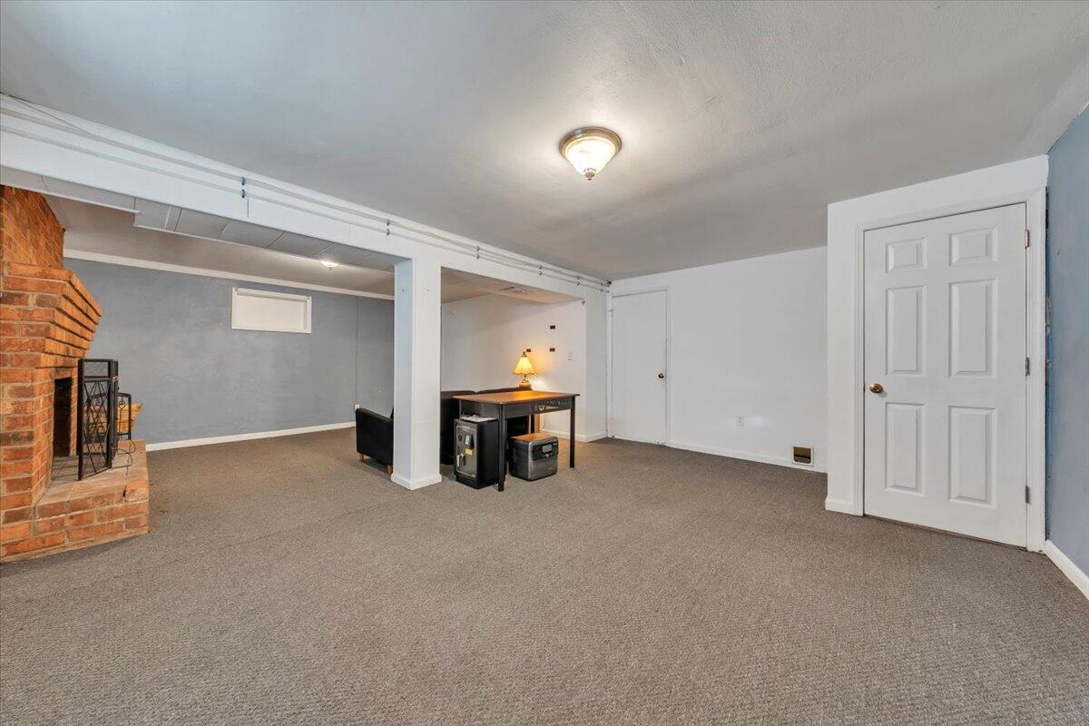 81 Ridgeview Cir, Roanoke, Virginia image 18