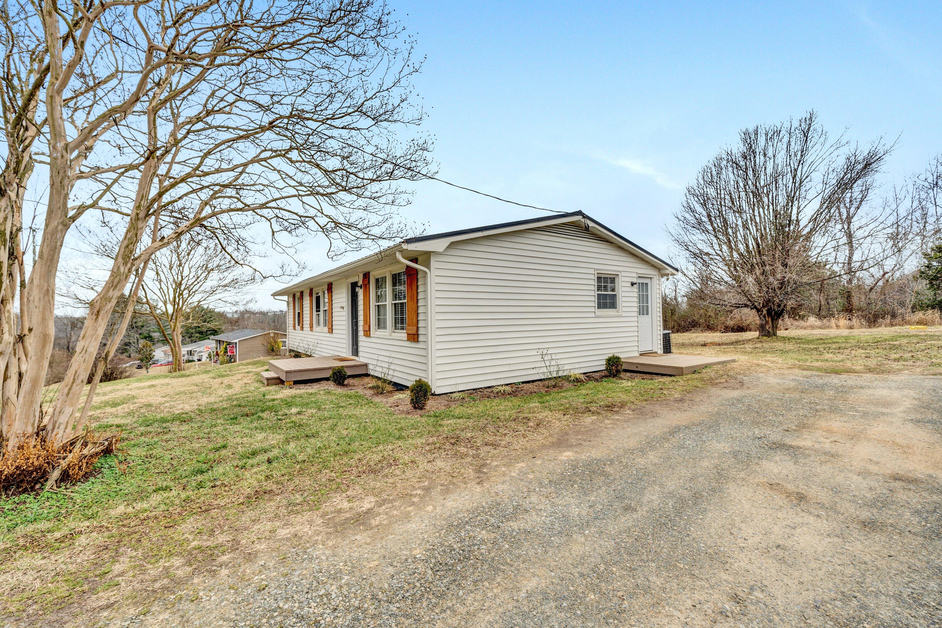 1465 Hardy Rd, Hardy, Virginia image 4