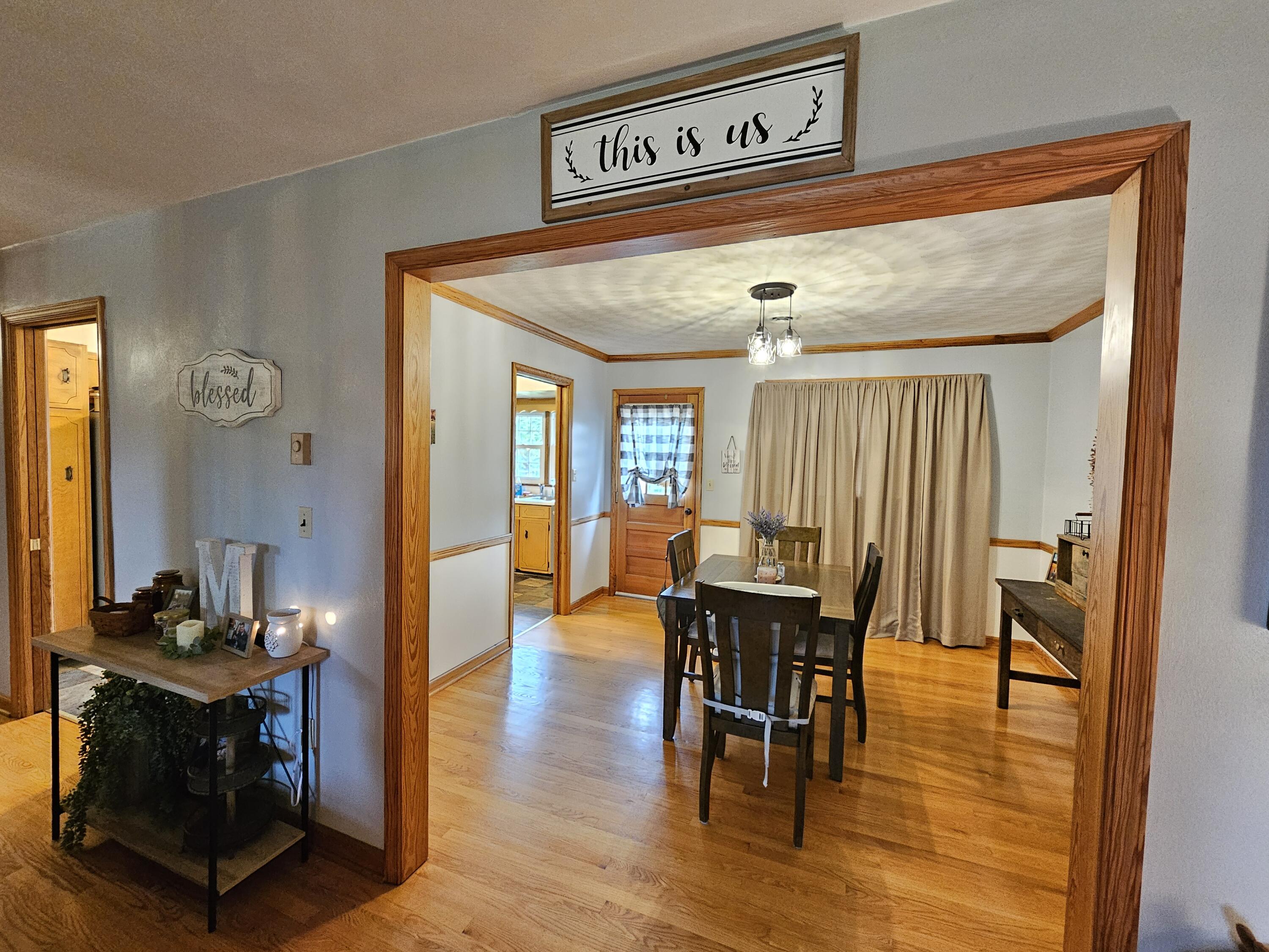62 Caldwell St, New Castle, Virginia image 10