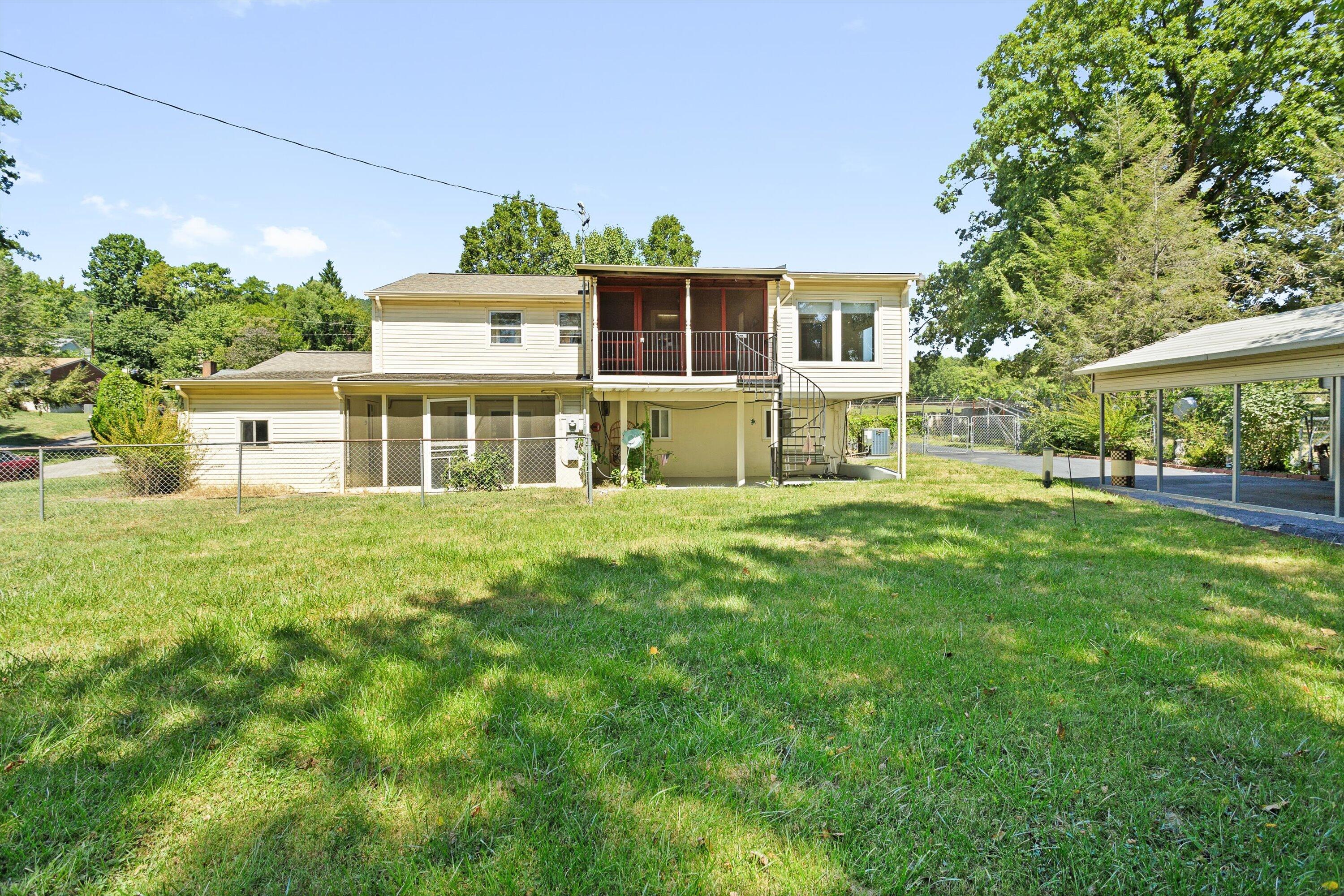 1402 Brushy Mountain Dr, Salem, Virginia image 37