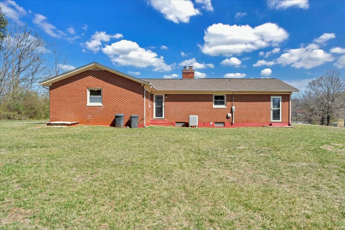 64 Elf Trl, Bassett, Virginia image 39