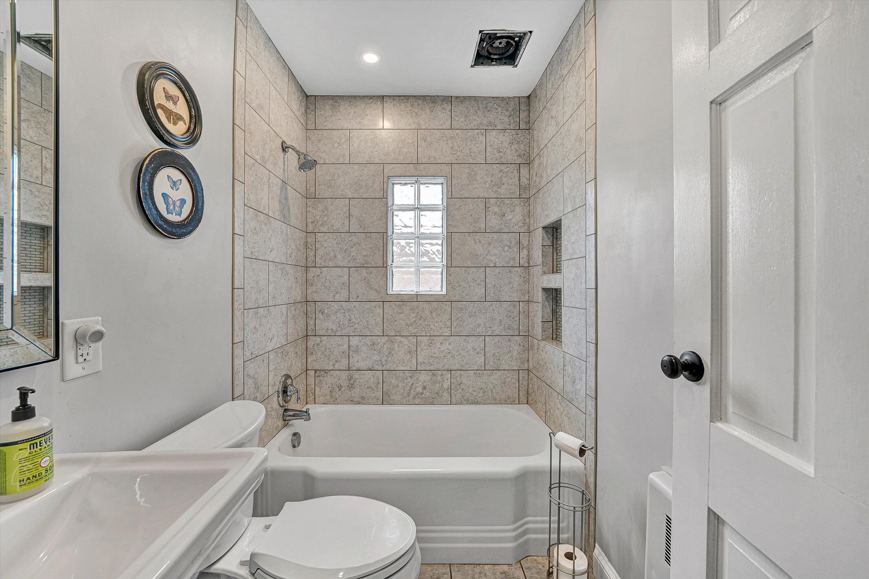 1017 Overland Rd, Roanoke, Virginia image 29