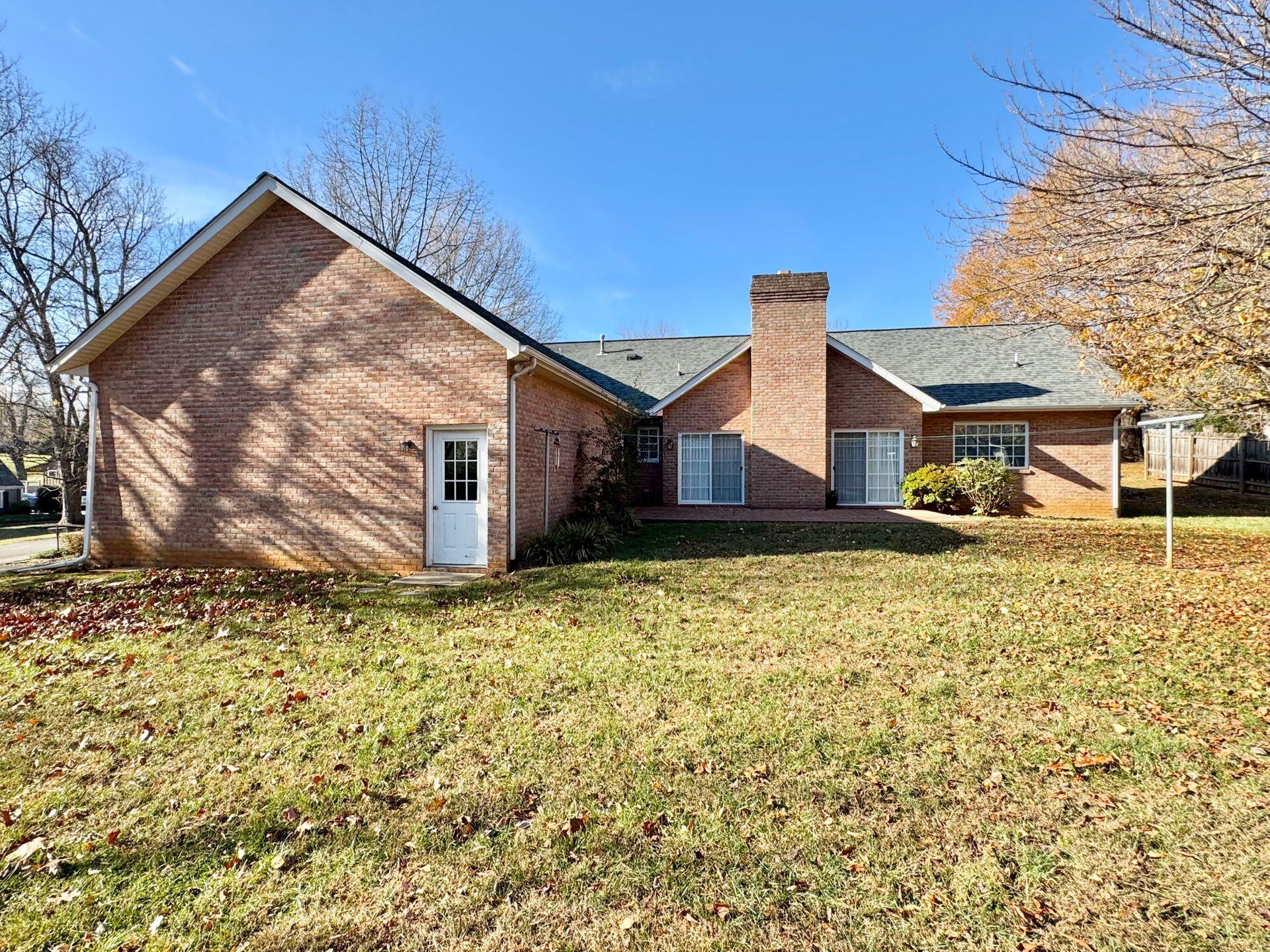 1314 Belle Aire Ln, Roanoke, Virginia image 47