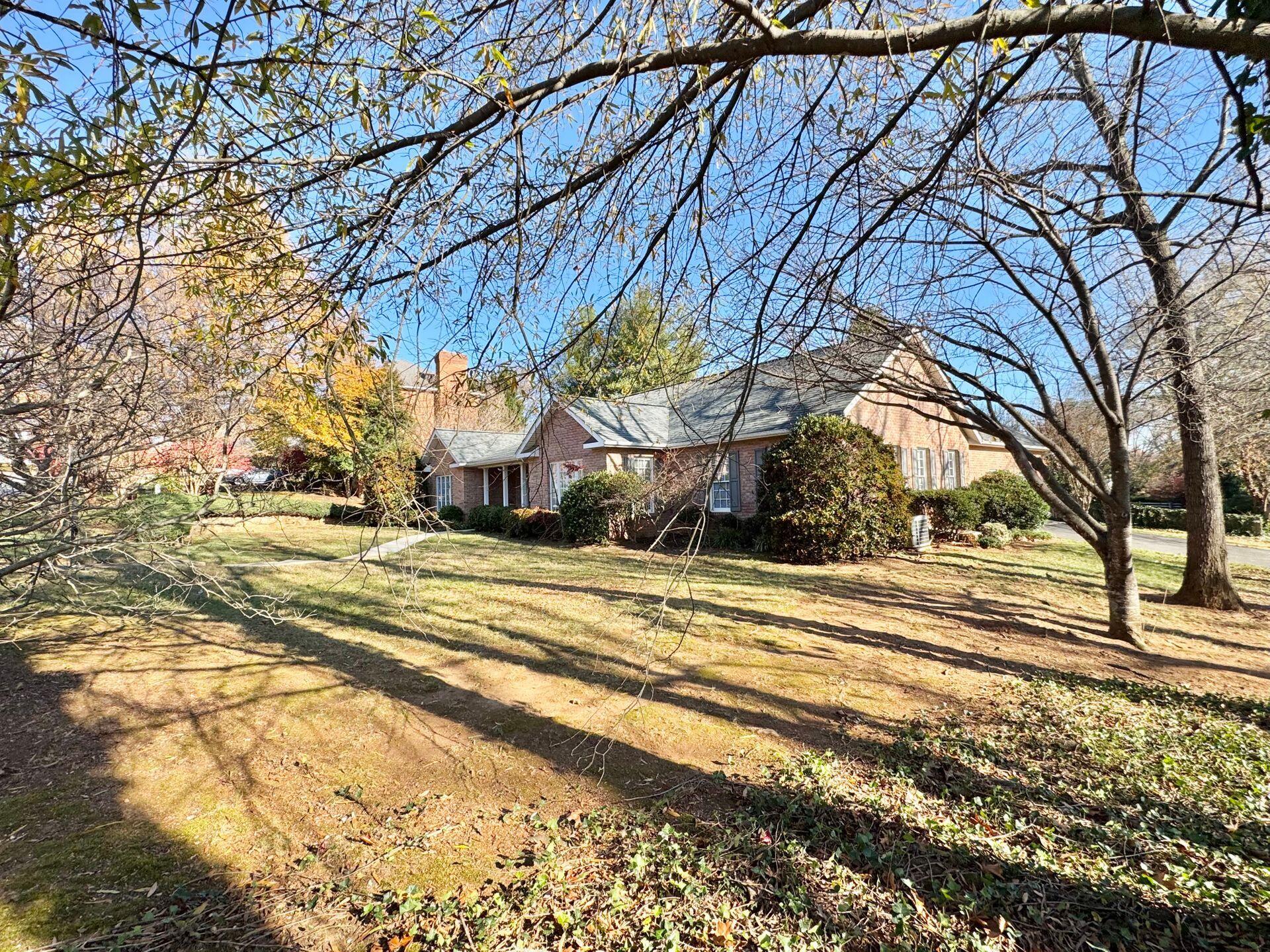 1314 Belle Aire Ln, Roanoke, Virginia image 50