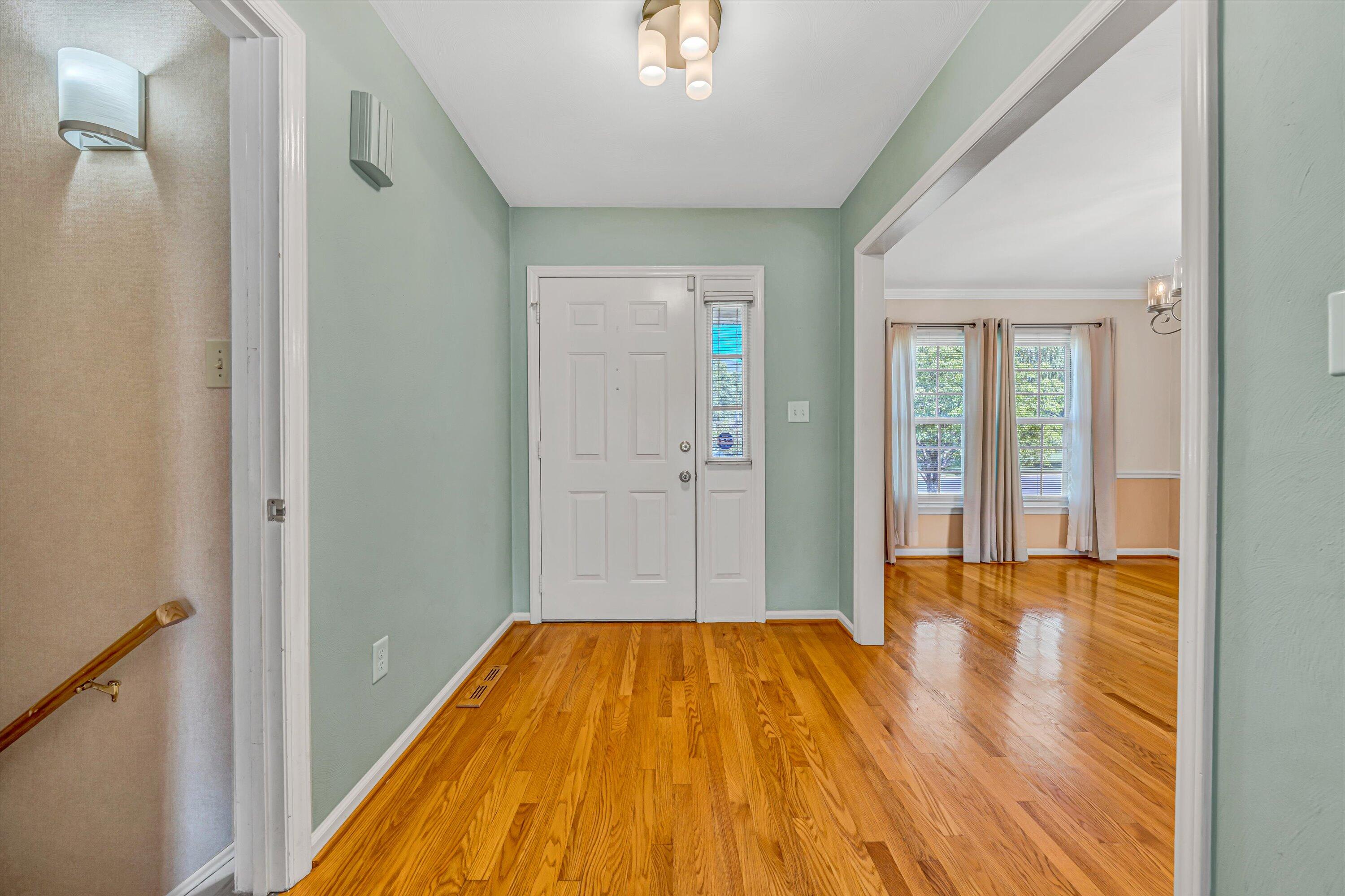 5508 Rome Dr, Roanoke, Virginia image 4