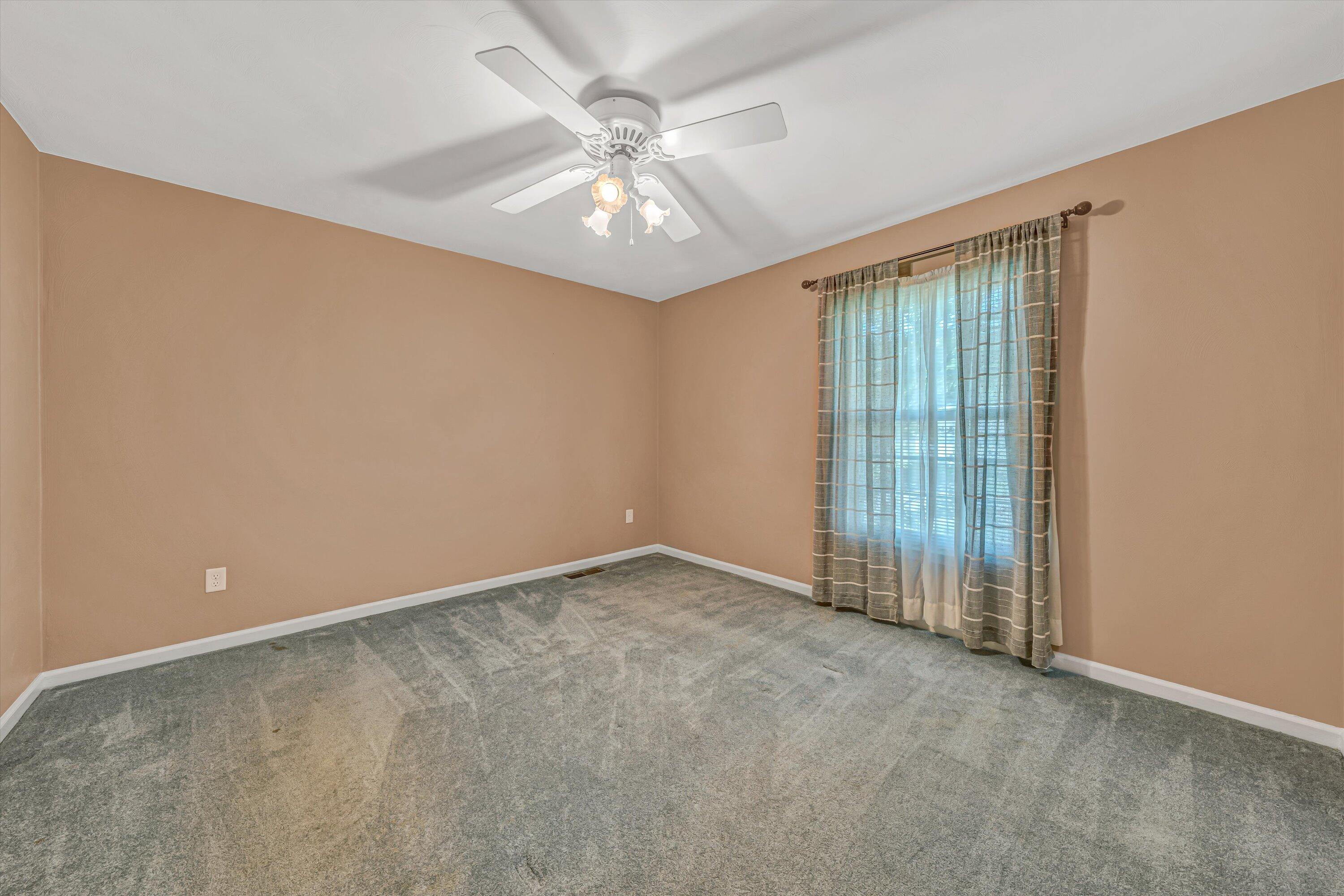 5508 Rome Dr, Roanoke, Virginia image 23