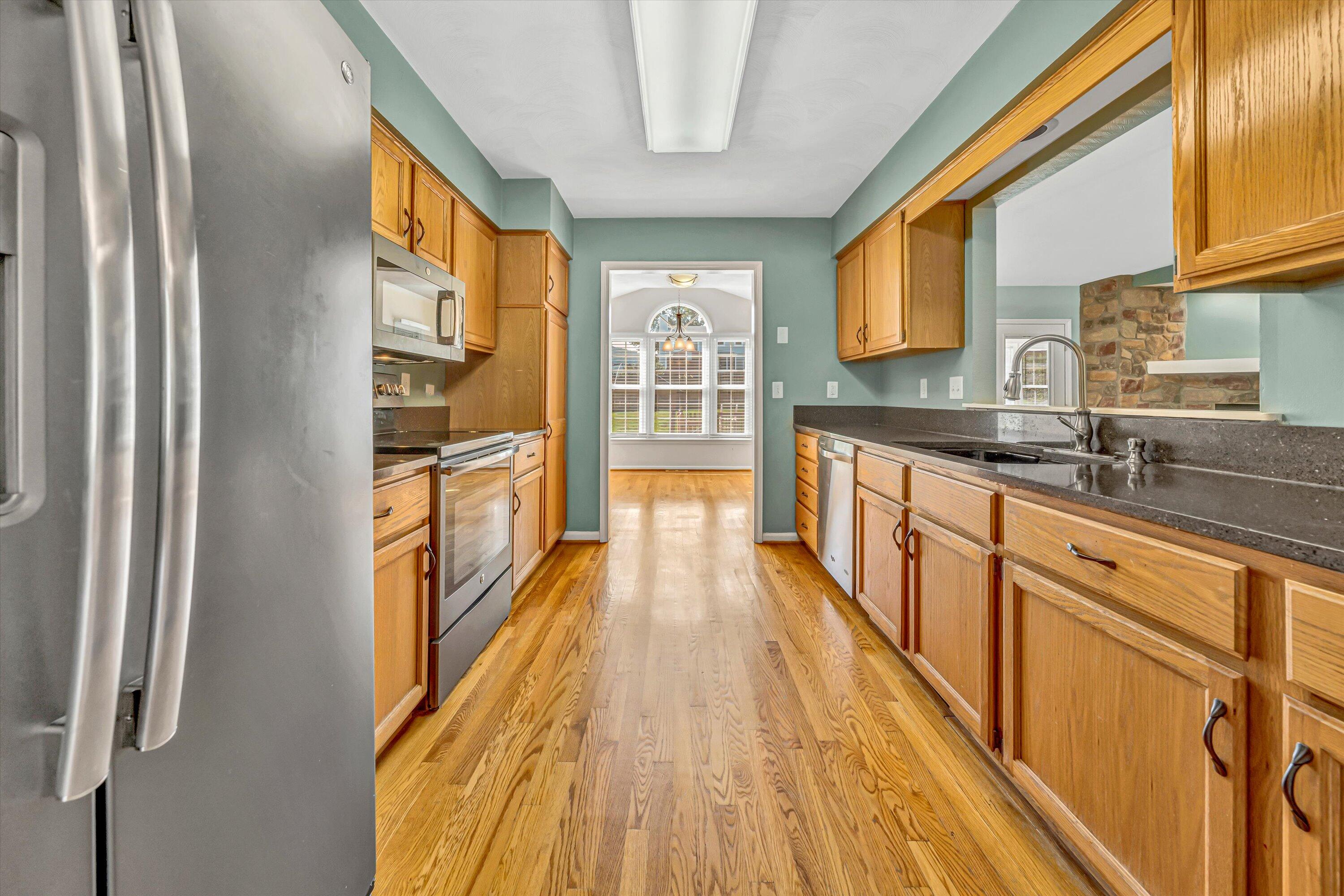 5508 Rome Dr, Roanoke, Virginia image 9