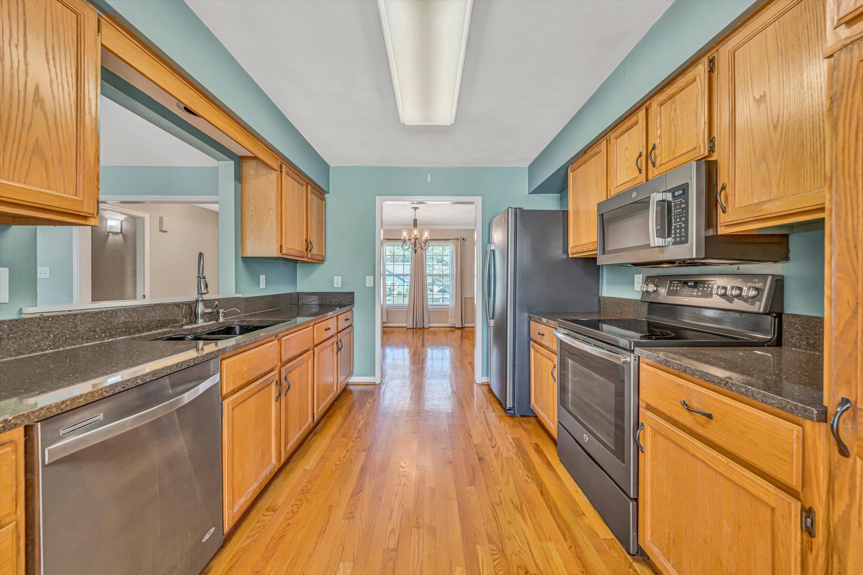 5508 Rome Dr, Roanoke, Virginia image 12