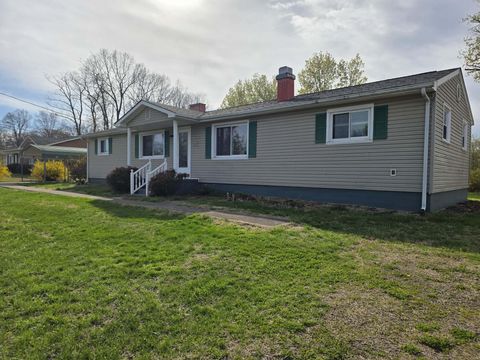 Homes For Sale - 690 Scuffling Hill Rd<br/> Franklin County, Rocky Mount, VA 24151