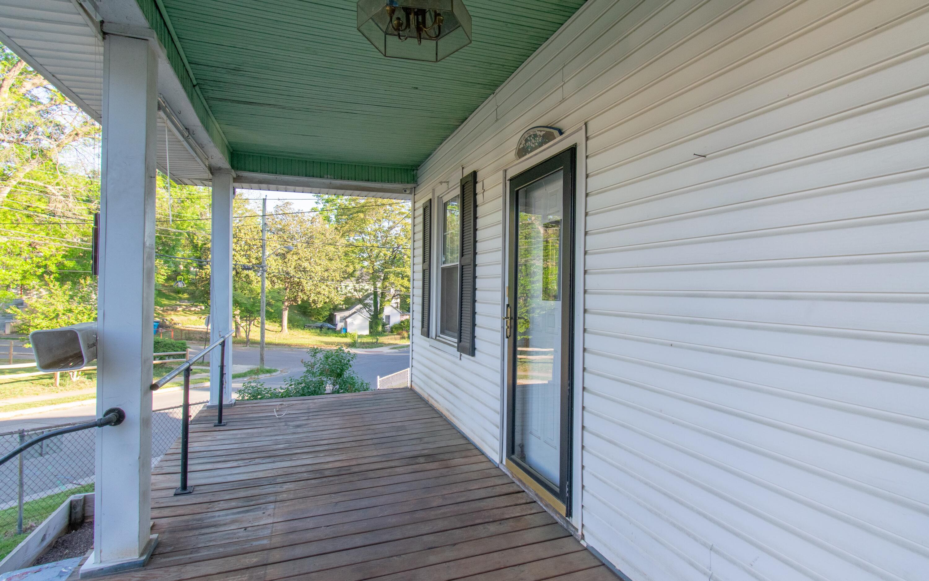1008 11th St, Roanoke, Ohio image 3