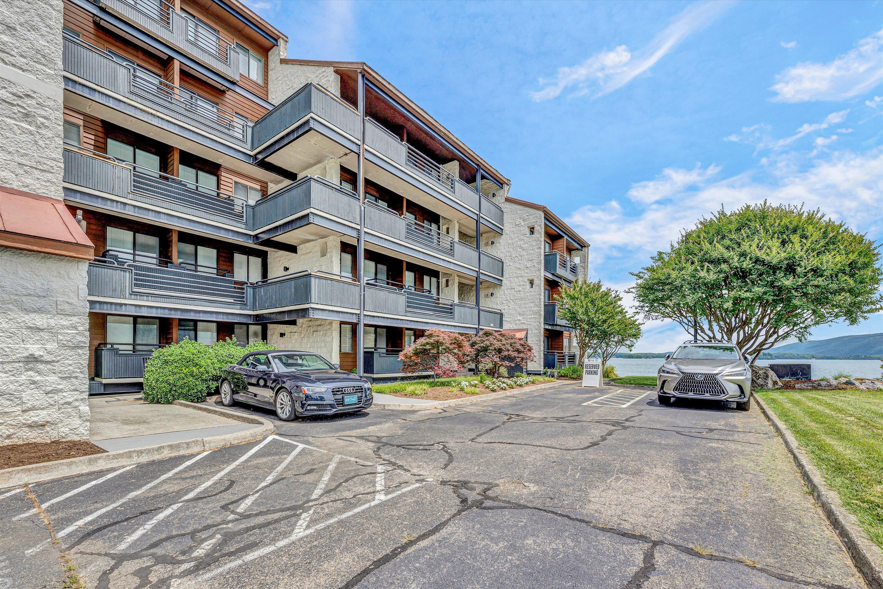 Penhook, Virginia 24137, United States, 2 Bedrooms Bedrooms, ,2 BathroomsBathrooms,Residential,Active,152220