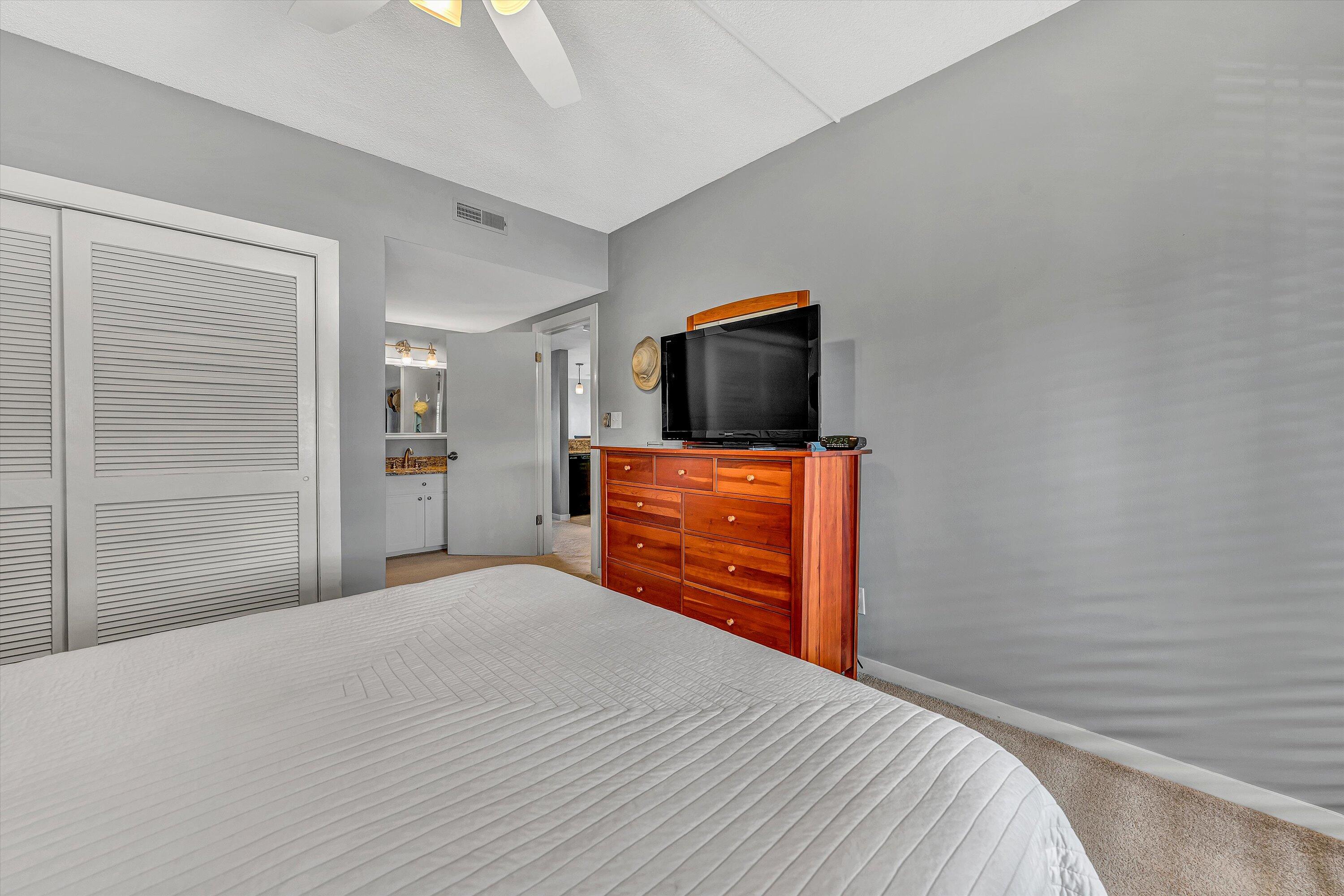 Penhook, Virginia 24137, United States, 2 Bedrooms Bedrooms, ,2 BathroomsBathrooms,Residential,Active,152220