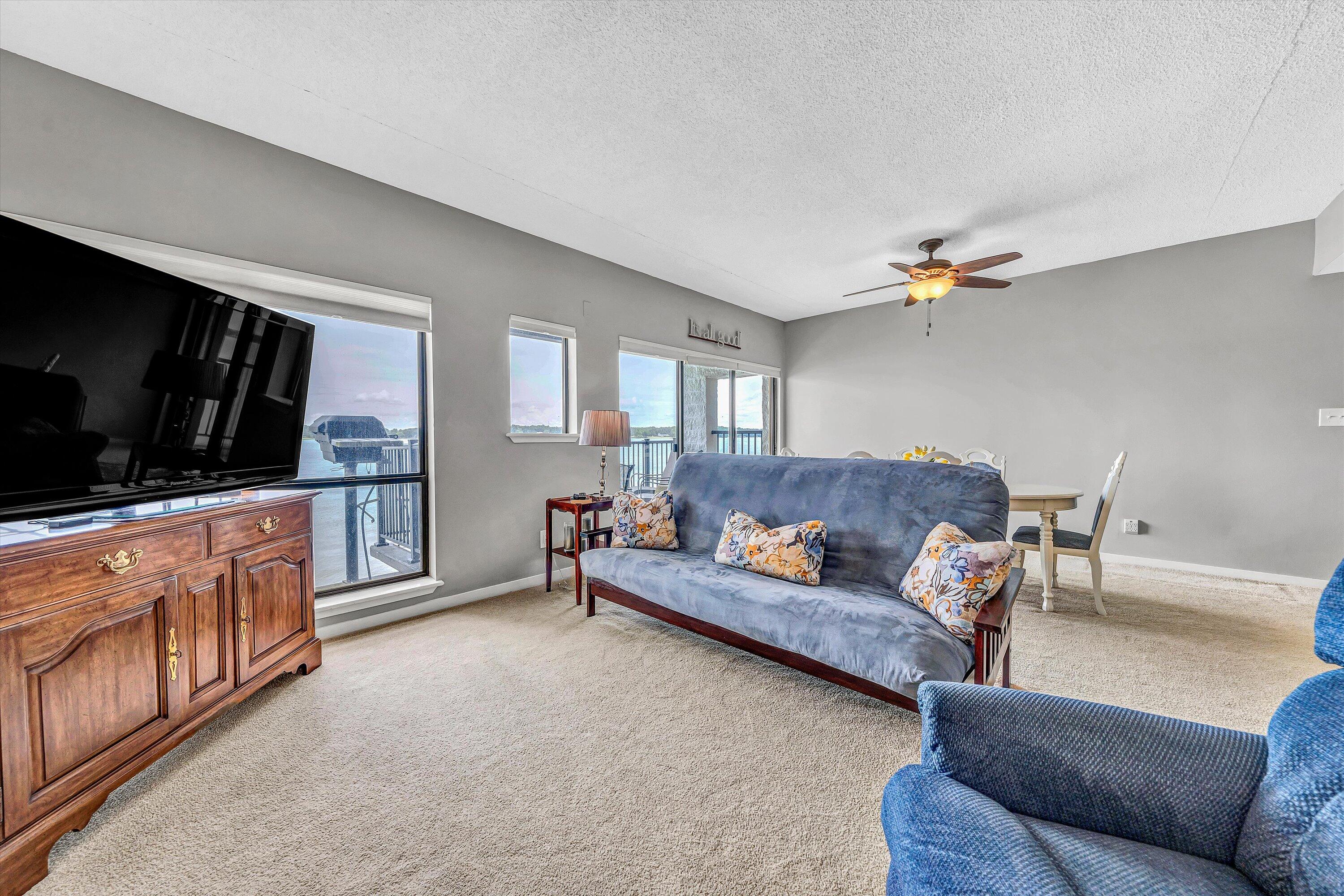 Penhook, Virginia 24137, United States, 2 Bedrooms Bedrooms, ,2 BathroomsBathrooms,Residential,Active,152220