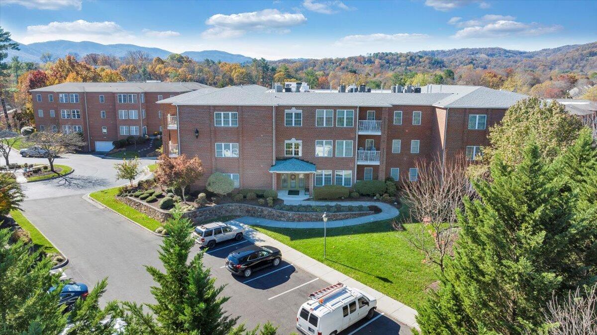 3050 Mcvitty Forest Dr #318, Roanoke, Virginia image 41