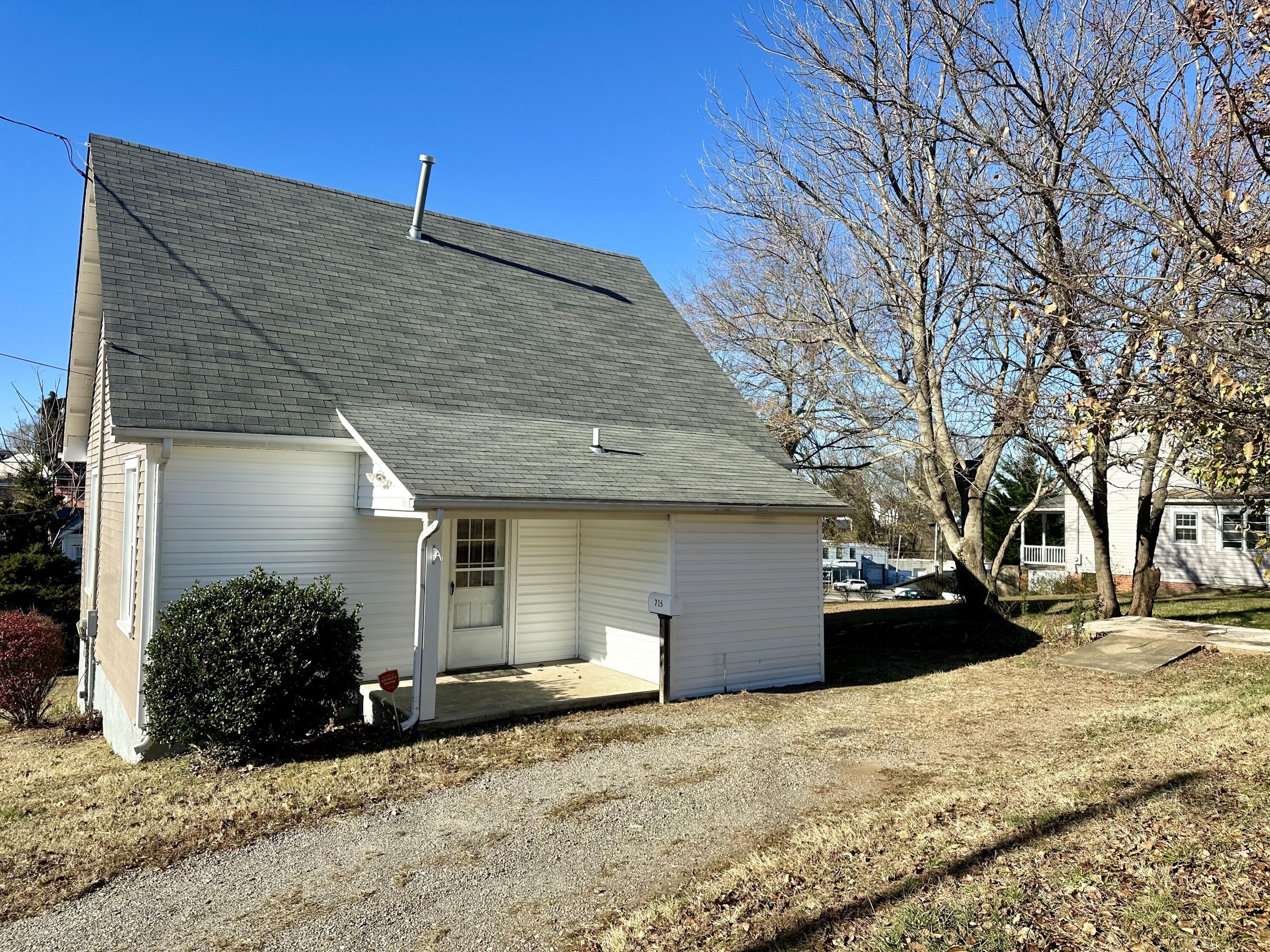 715 Carter St, Martinsville, Virginia image 25