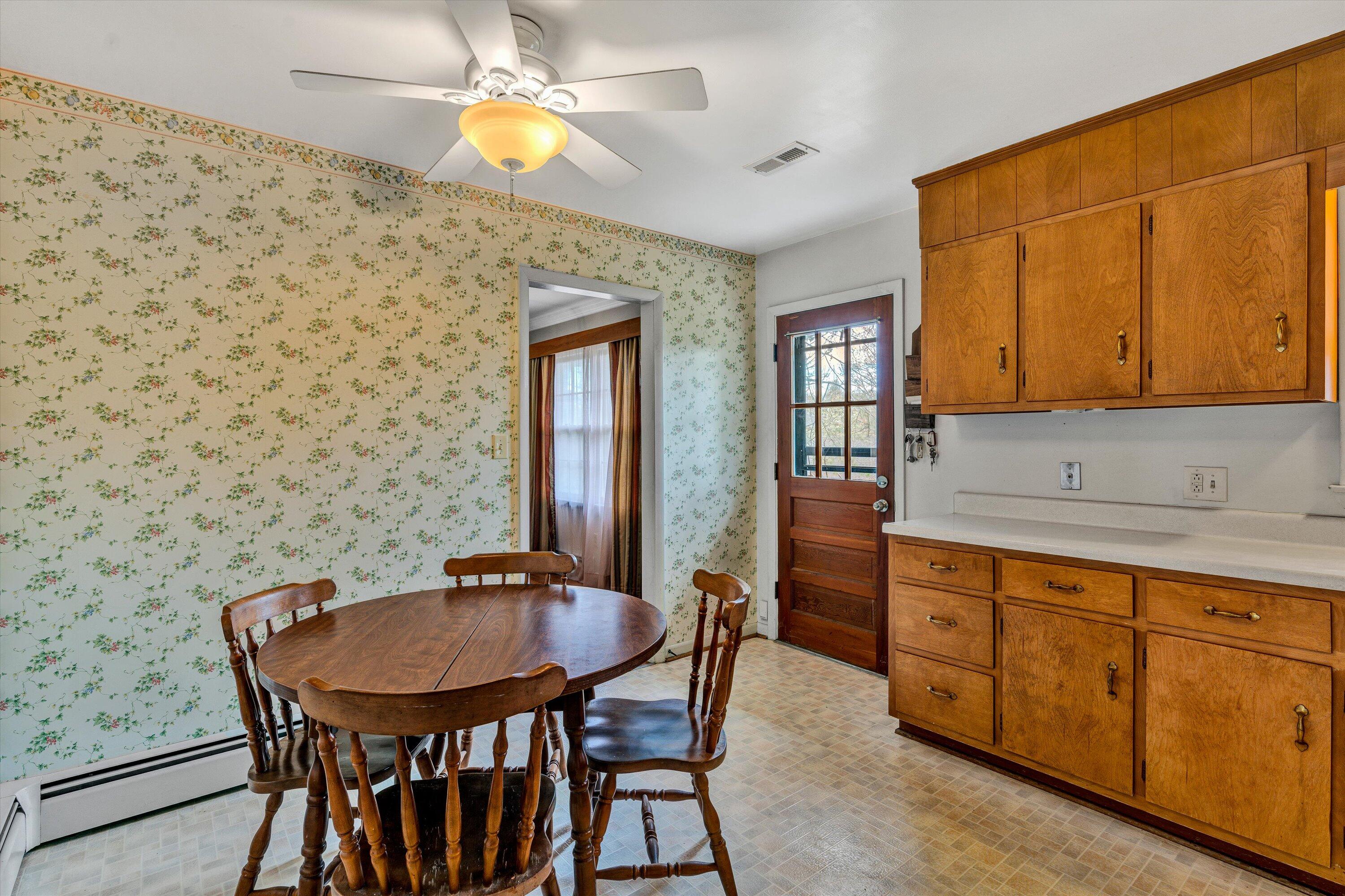 3508 Kenwick Trl, Roanoke, Virginia image 13