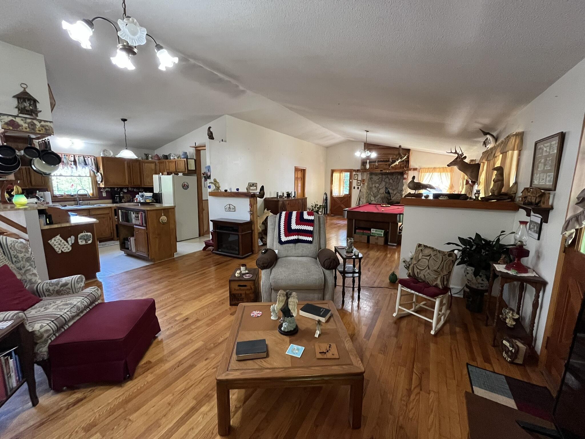 154 Snowden Ln, Penhook, Virginia image 6