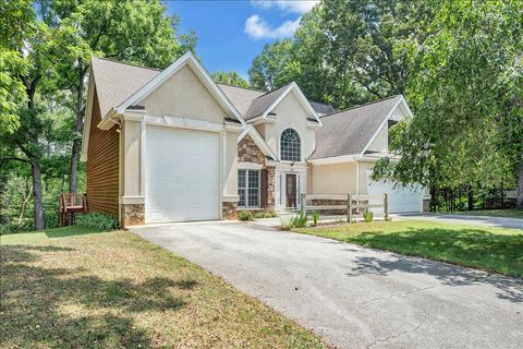 Homes For Sale - 55 Walnut Trace Dr<br/> Hardy, VA 24101
