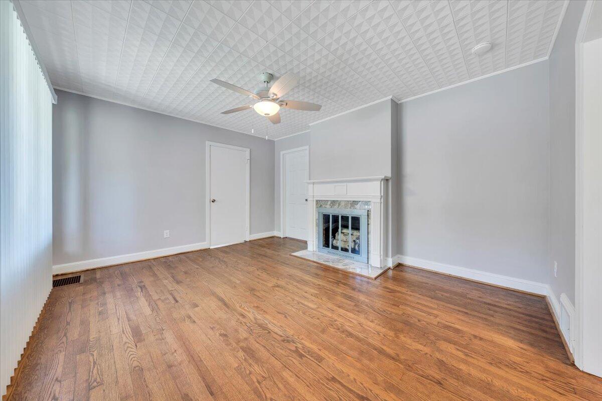 714 Parkview Ave, Martinsville, Virginia image 2