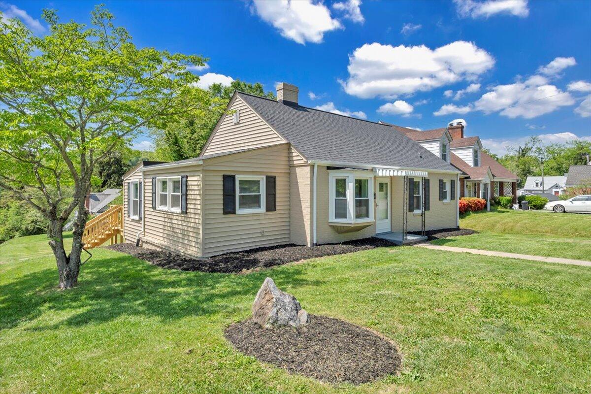 714 Parkview Ave, Martinsville, Virginia image 20