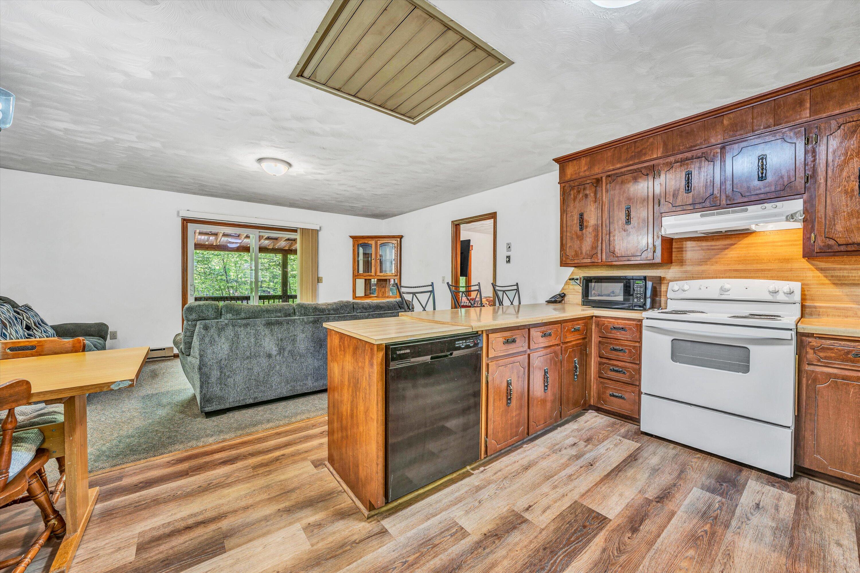 14 Kamp Branch Rd, Union Hall, Virginia image 7