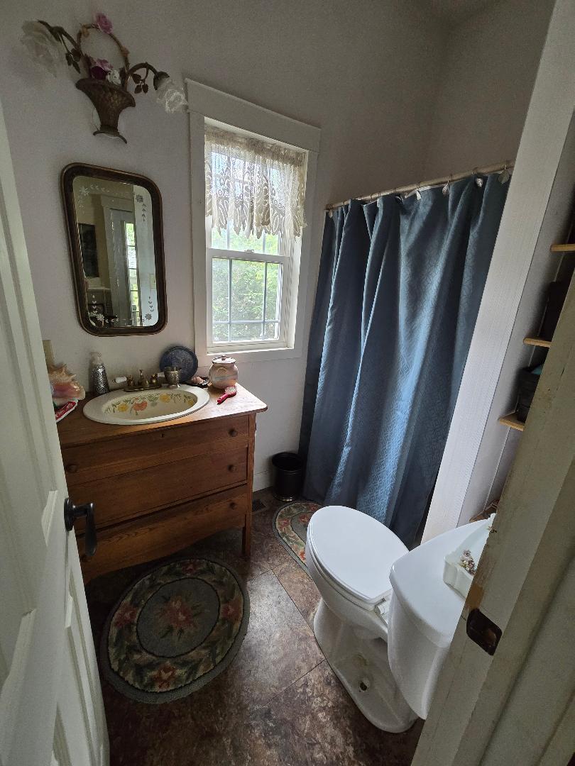 322 2nd St, Buchanan, Virginia image 13