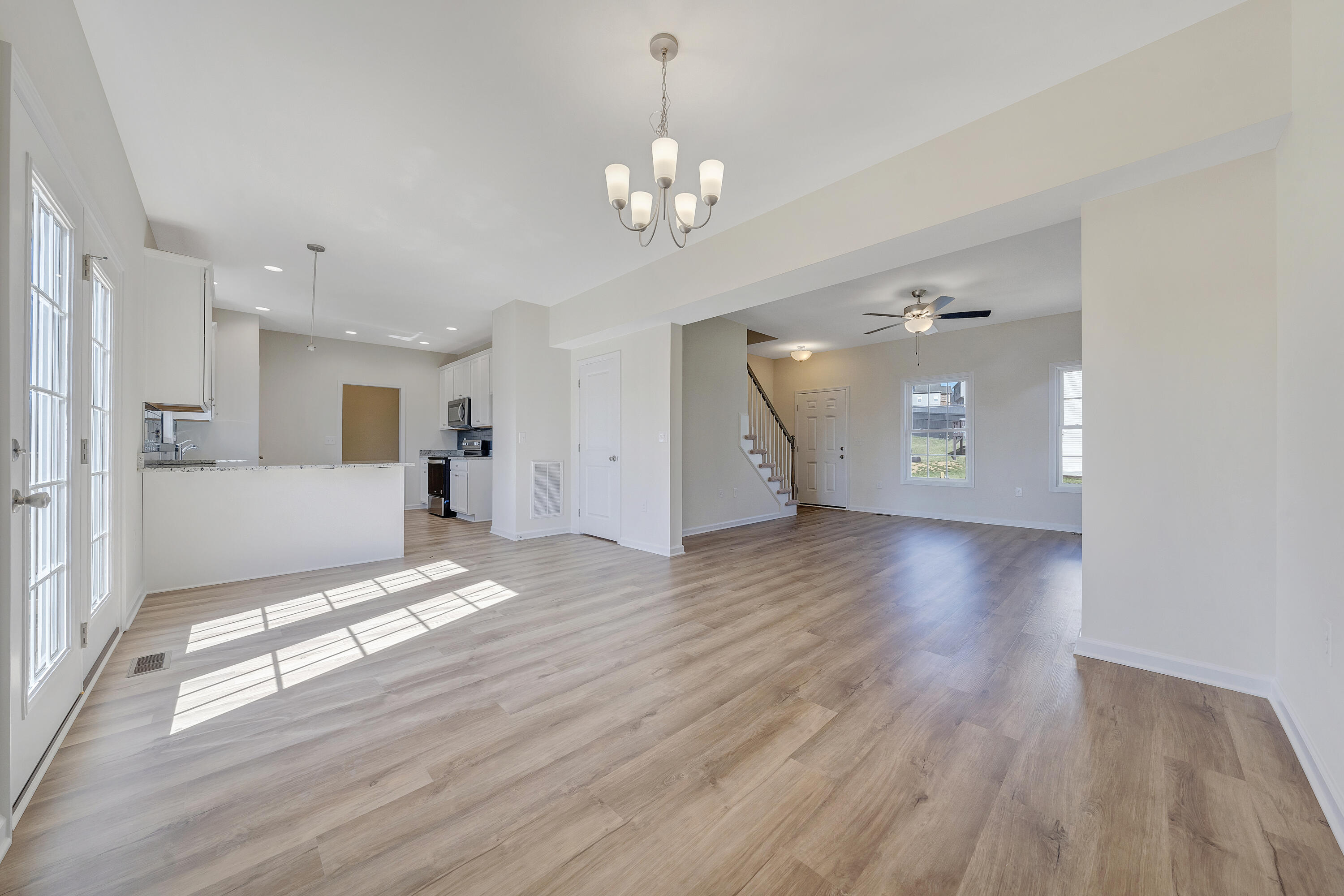 5255 Arrowhead Trl, Salem, Virginia image 4